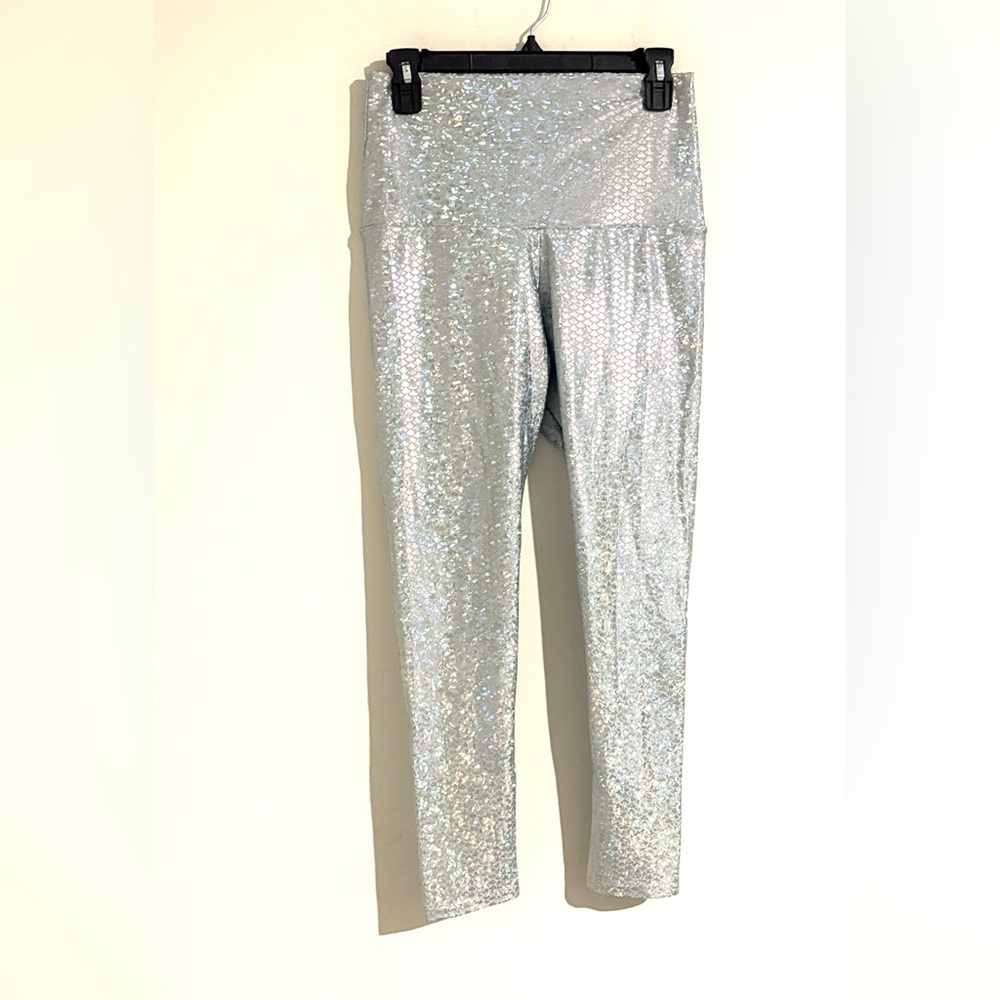 Emily Hsu Designs Silver Holographic High-Waist Leggings - Picture 3 of 12
